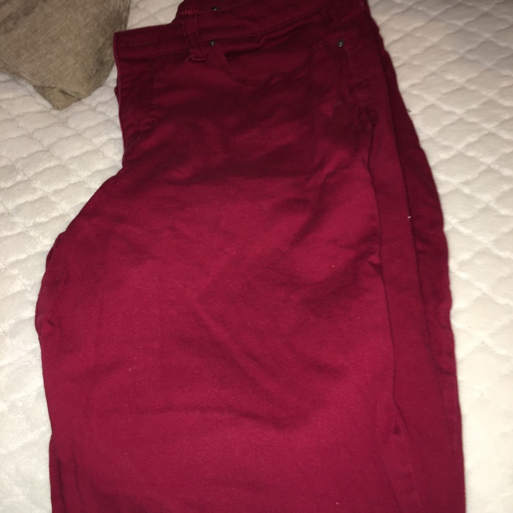 Red jeans - Picture 2 of 2